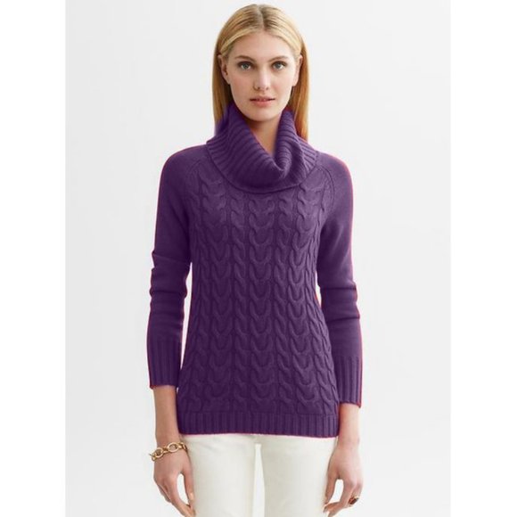 Banana Republic Sweaters - Banana Republic Wool/Cashmere Cable Knit Sweater